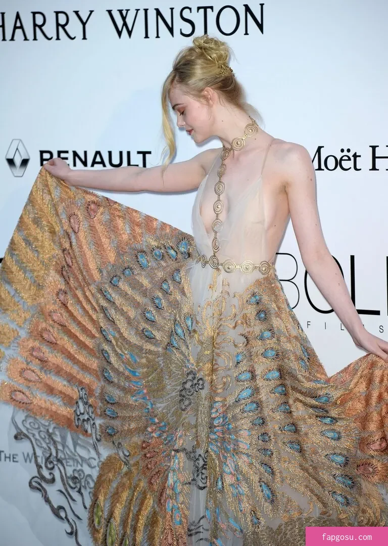Elle Fanning