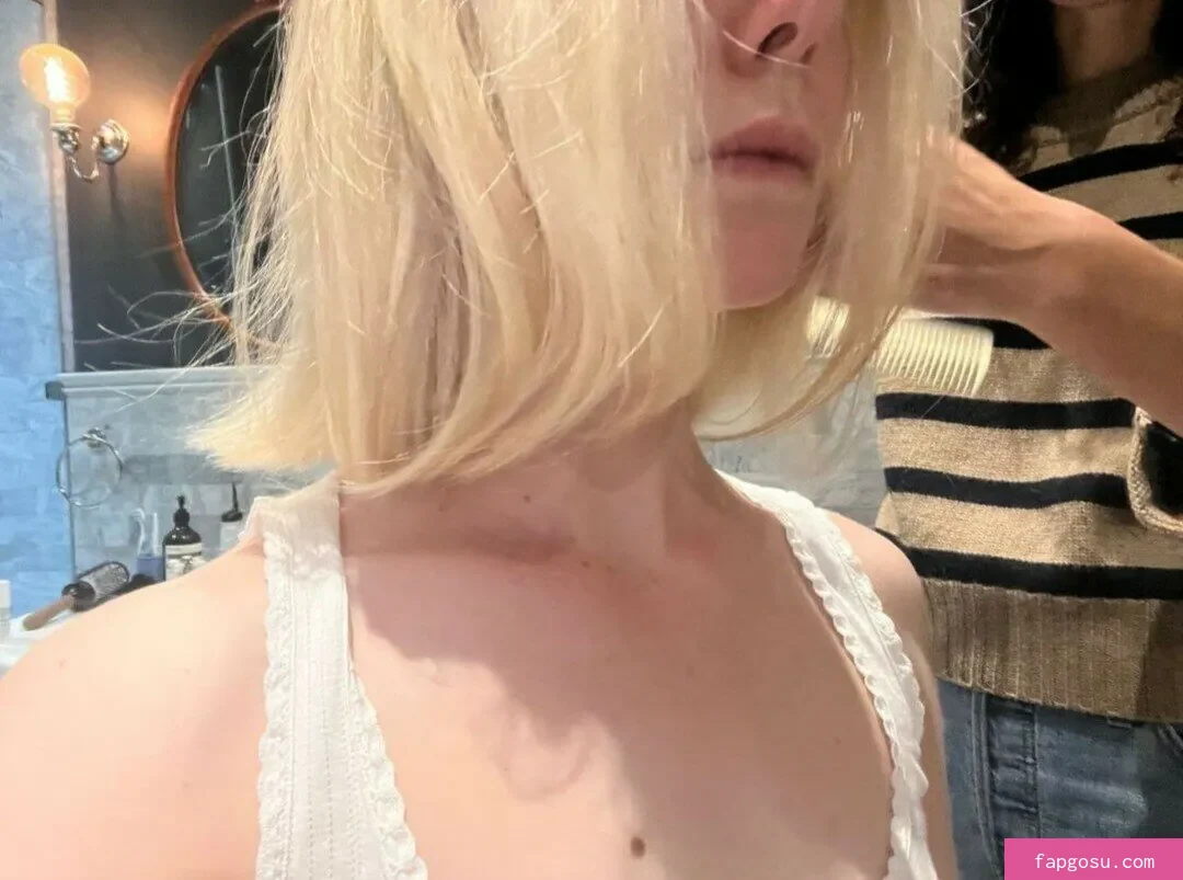 Elle Fanning