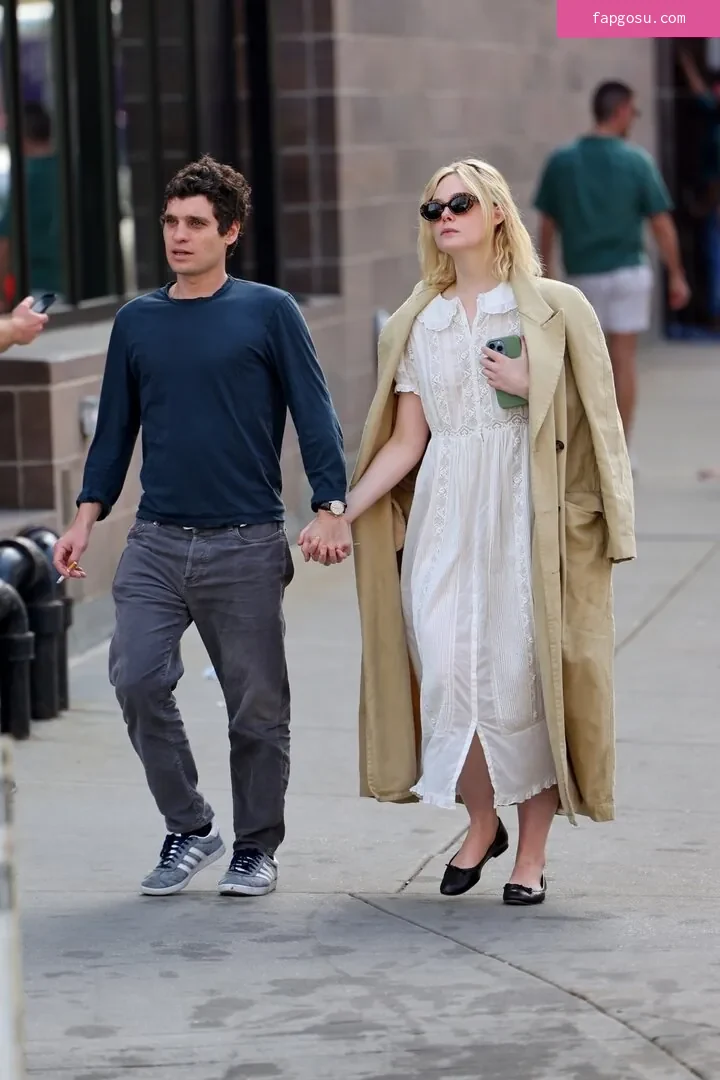 Elle Fanning