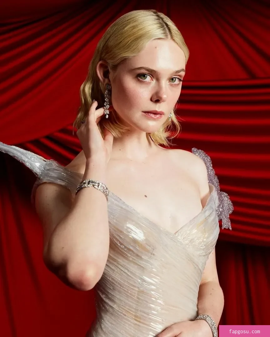 Elle Fanning