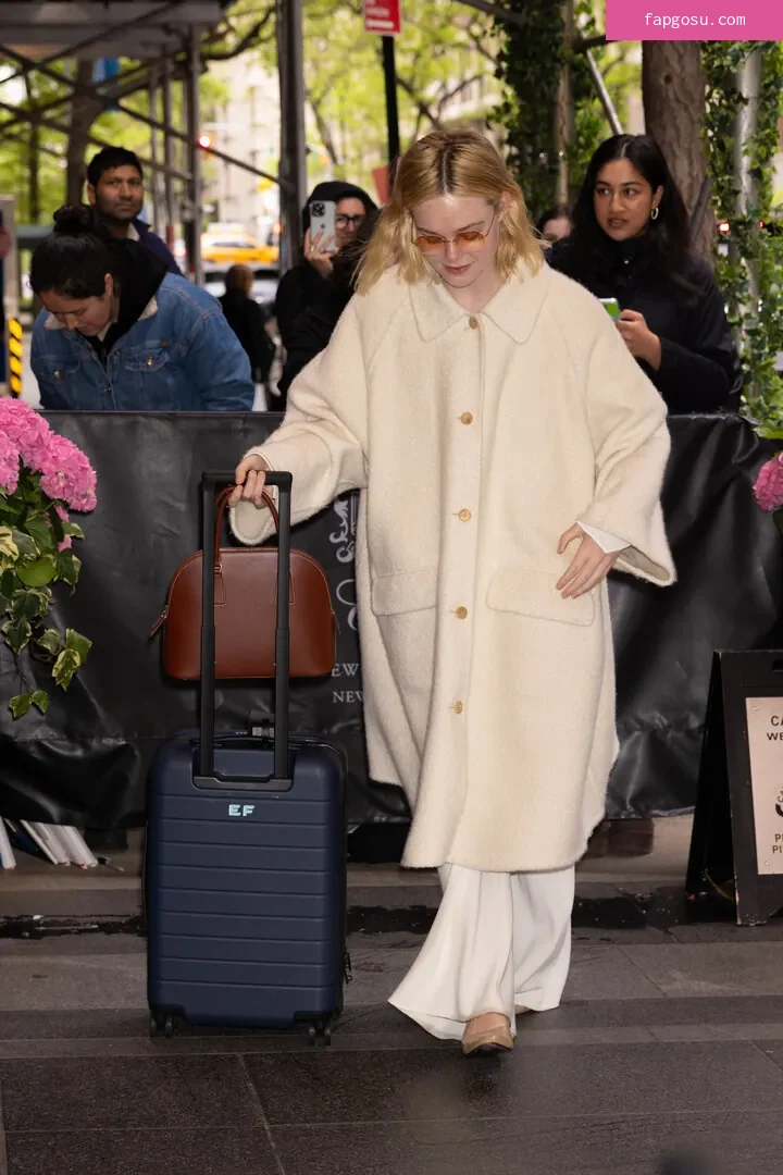 Elle Fanning