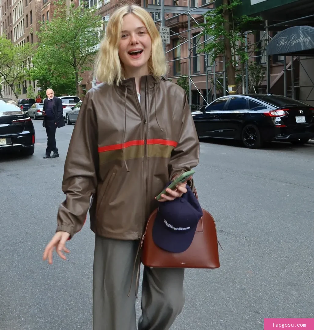 Elle Fanning