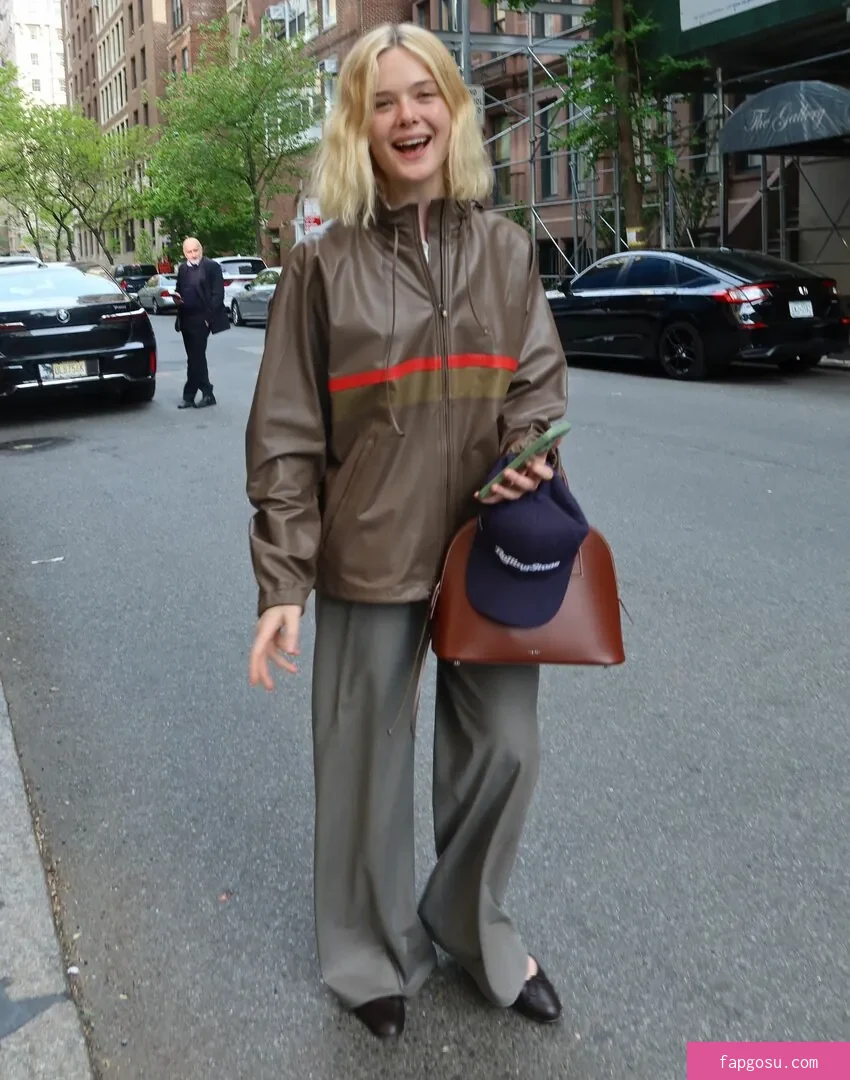 Elle Fanning