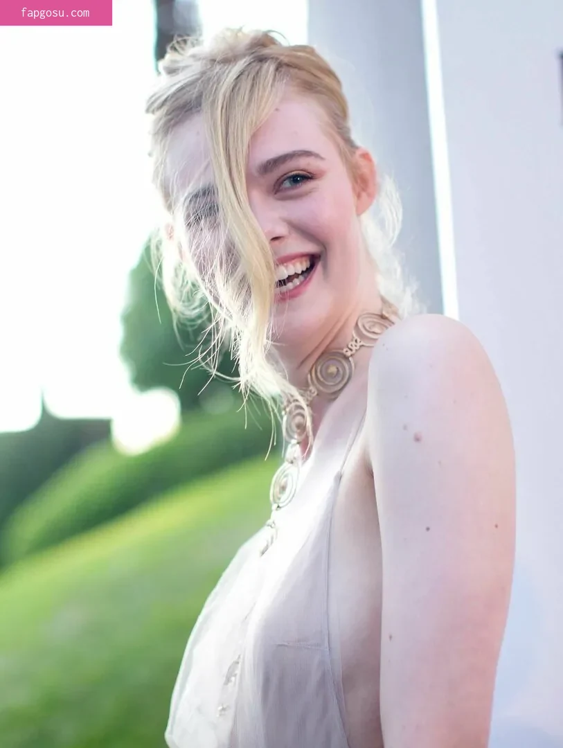 Elle Fanning