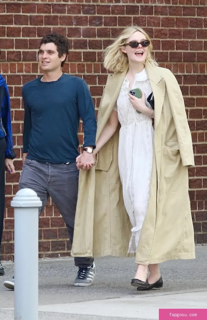 Elle Fanning