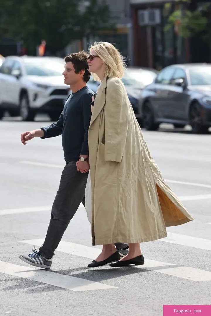 Elle Fanning