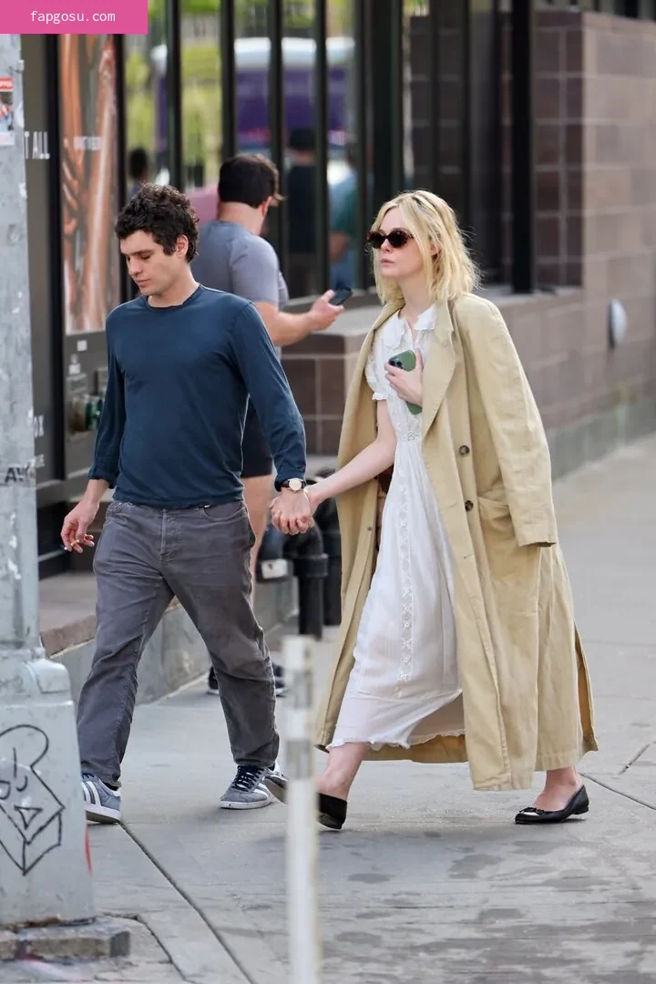 Elle Fanning