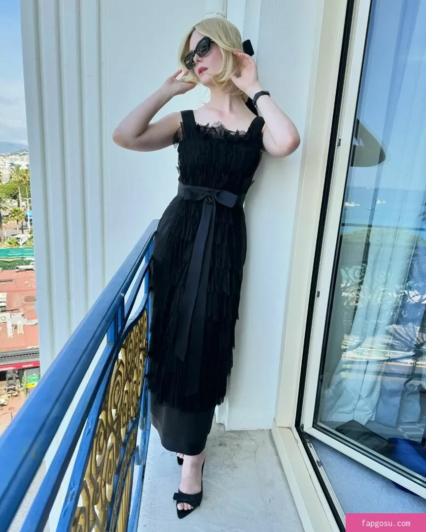Elle Fanning