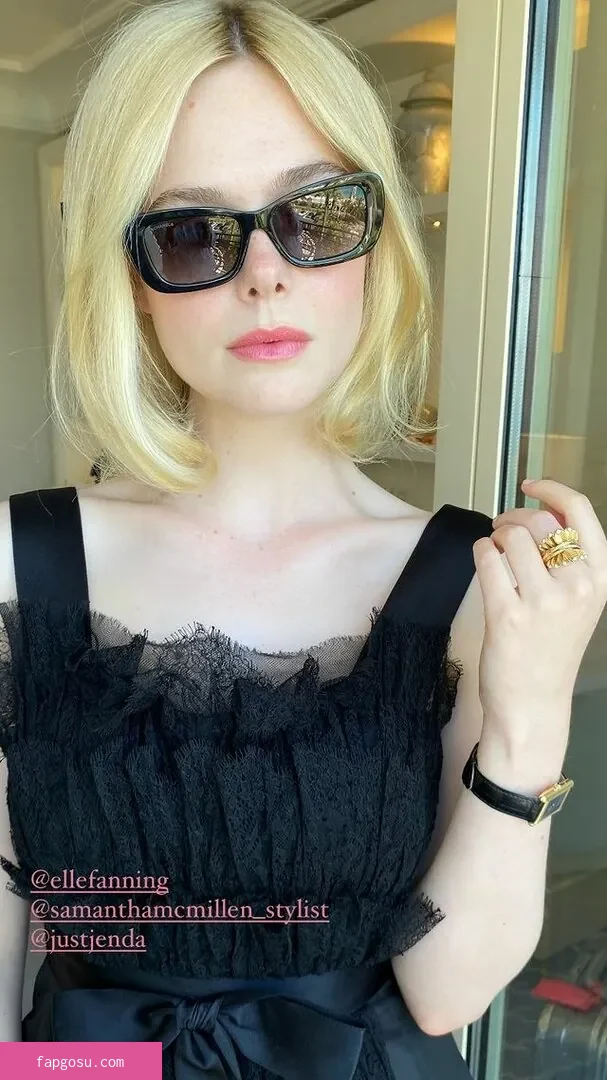 Elle Fanning