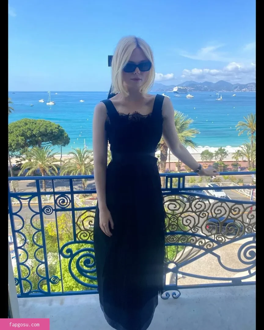 Elle Fanning