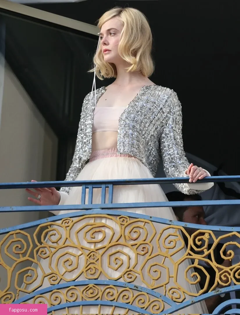 Elle Fanning