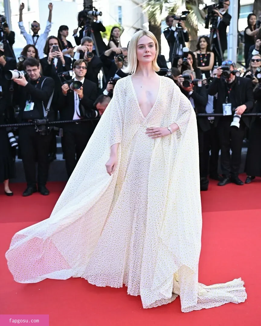 Elle Fanning