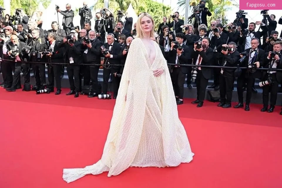 Elle Fanning