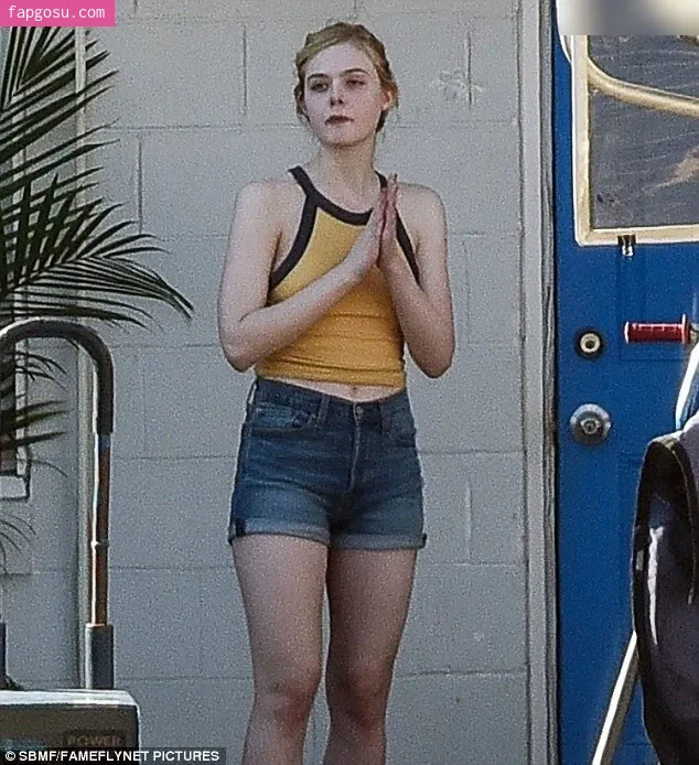 Elle Fanning