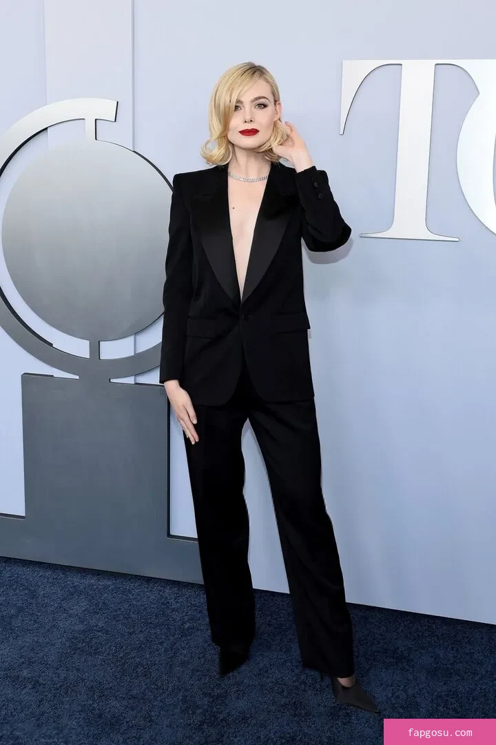 Elle Fanning