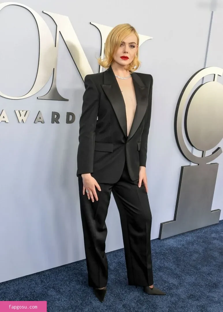 Elle Fanning
