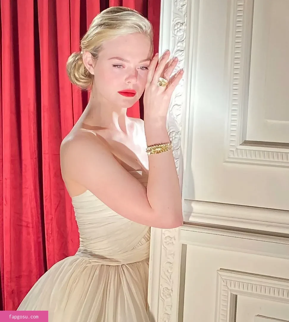 Elle Fanning