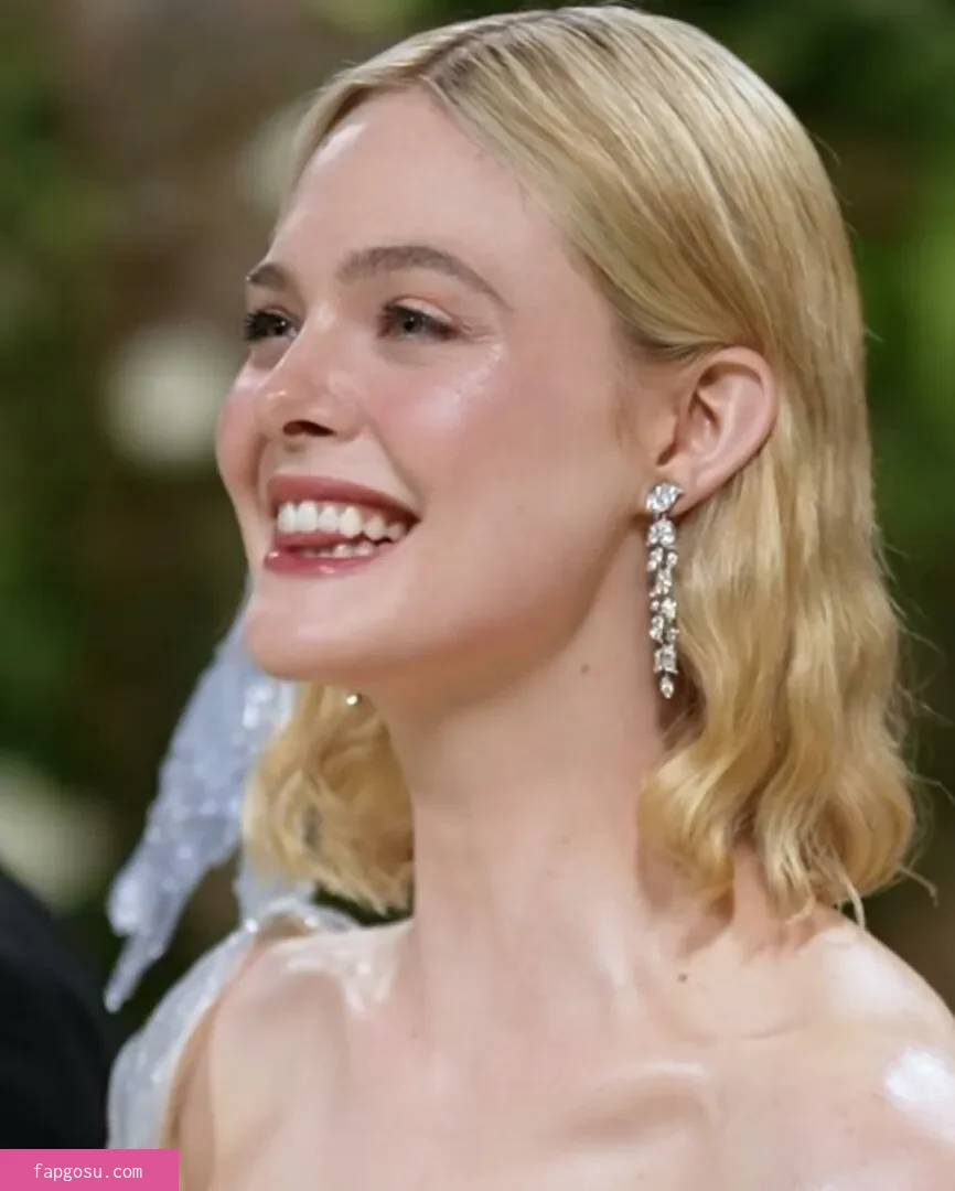 Elle Fanning