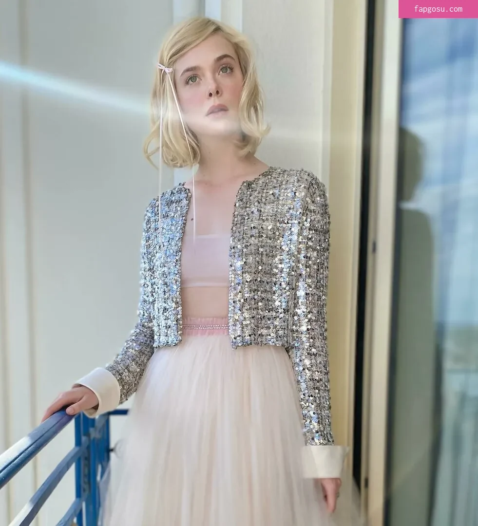 Elle Fanning