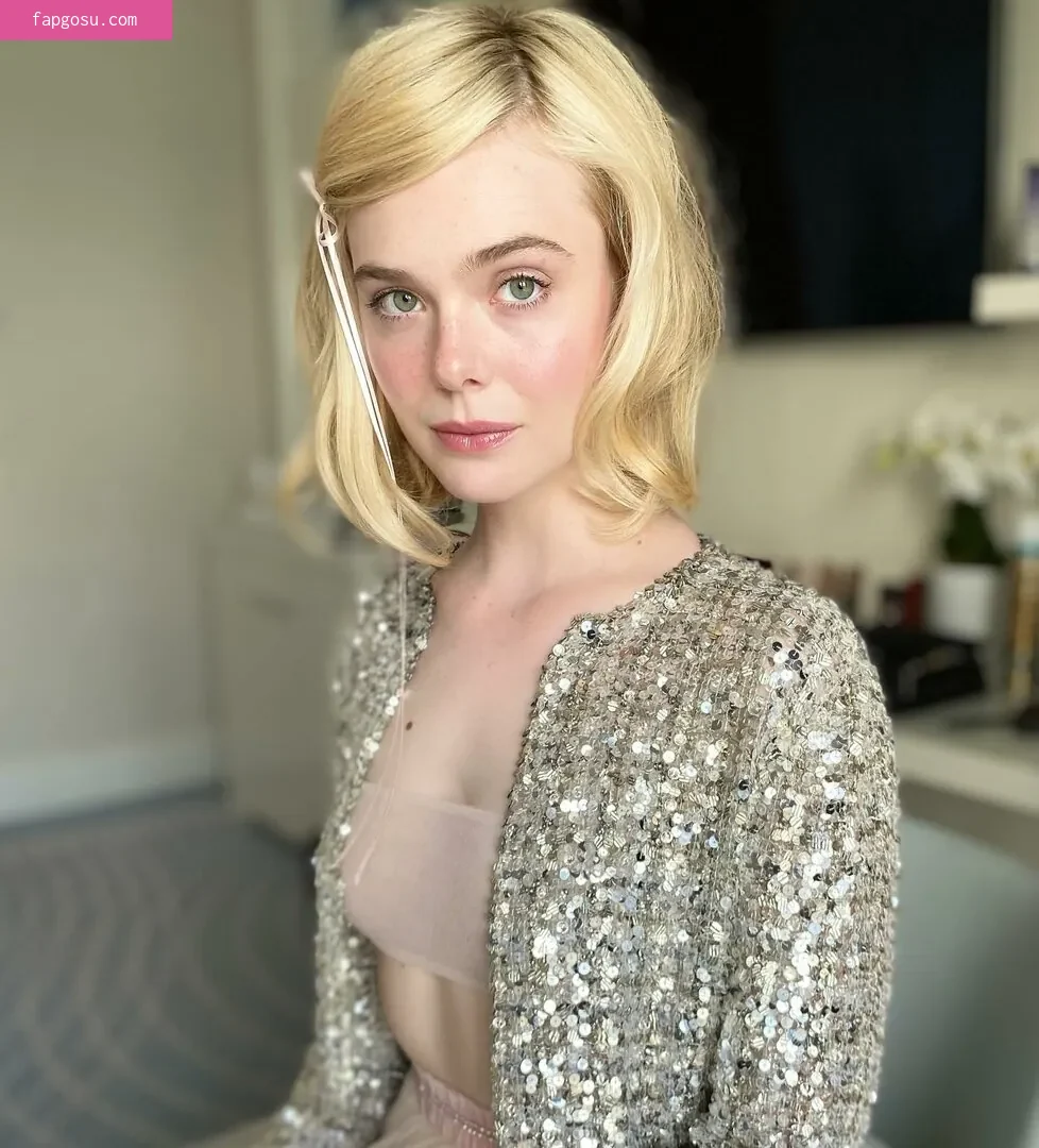 Elle Fanning