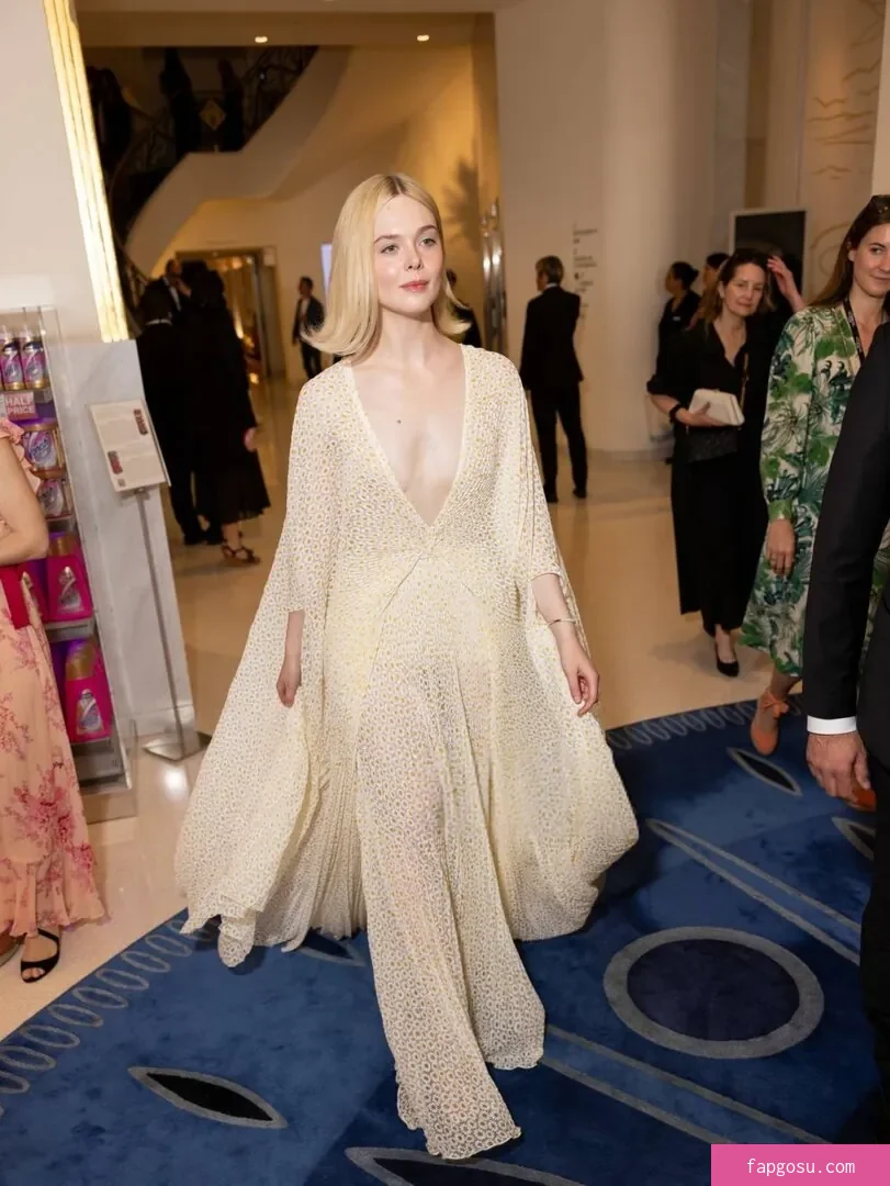 Elle Fanning
