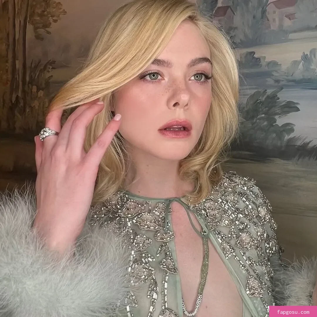 Elle Fanning