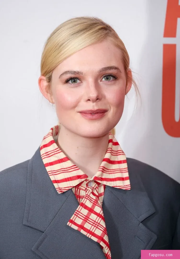 Elle Fanning