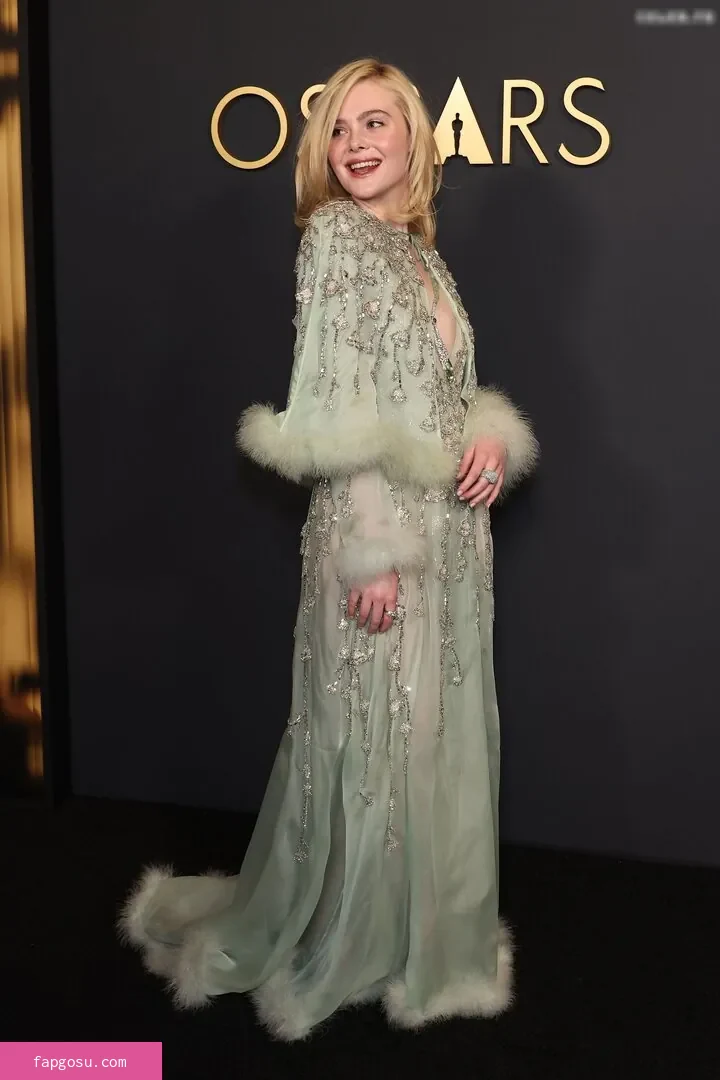 Elle Fanning