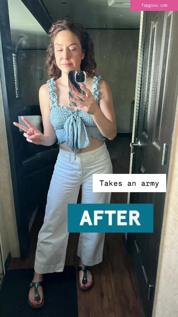 Erin Karpluk