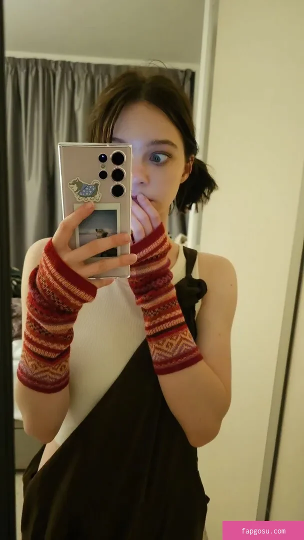 Emma Myers