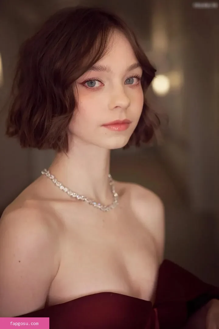 Emma Myers