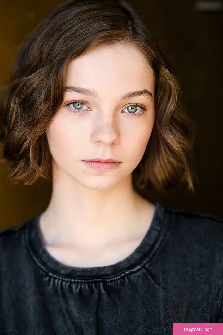 Emma Myers