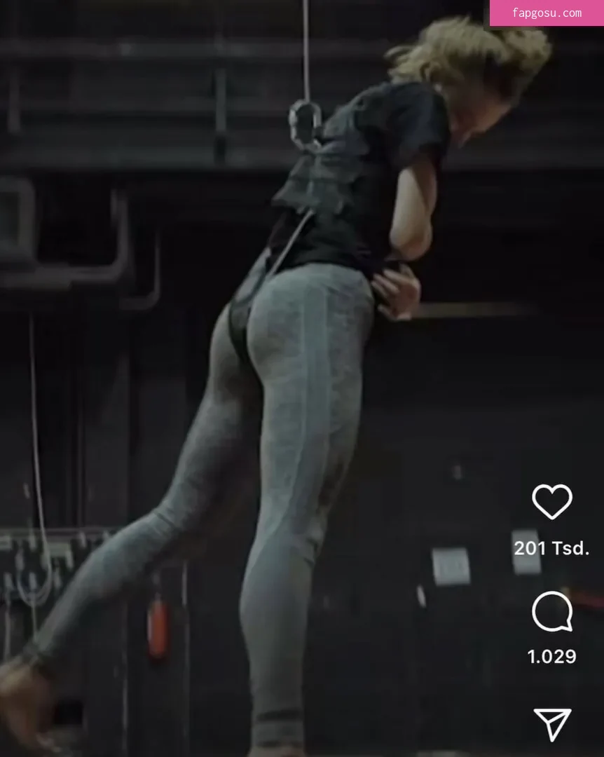 Emma Myers