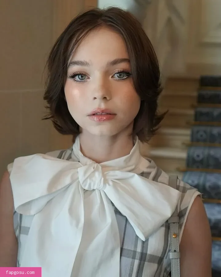 Emma Myers