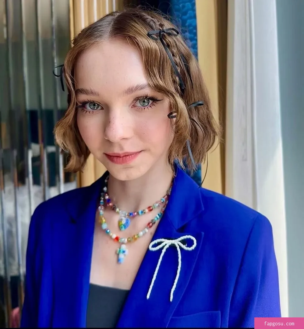 Emma Myers