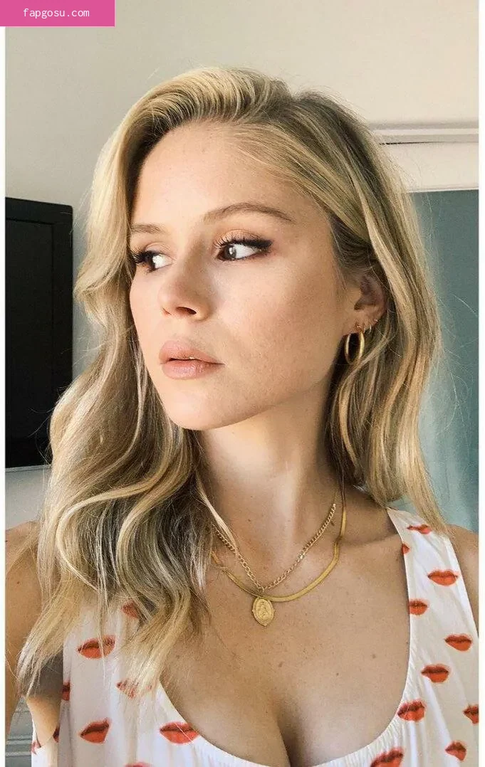 Erin Moriarty