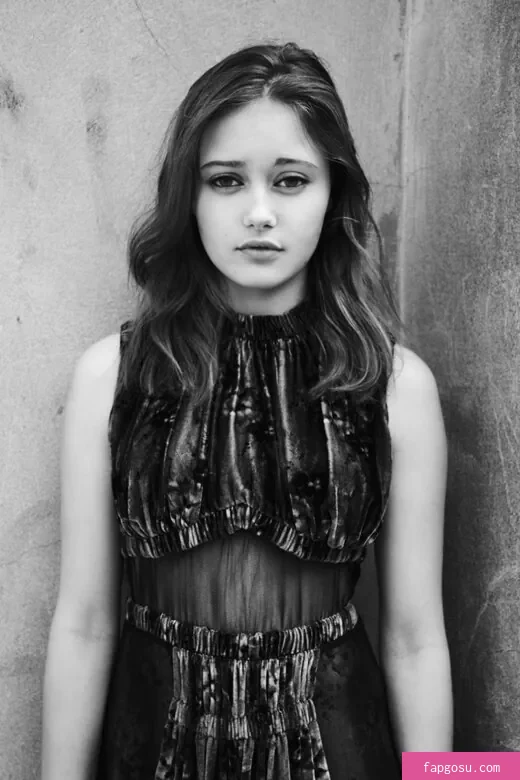 Ella Purnell