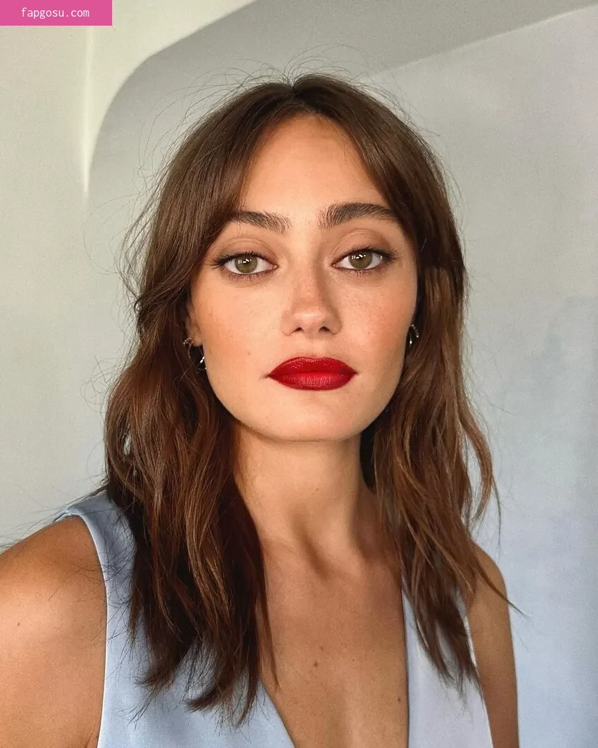 Ella Purnell