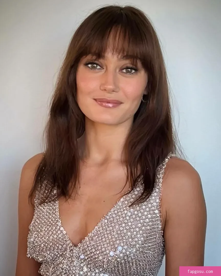 Ella Purnell