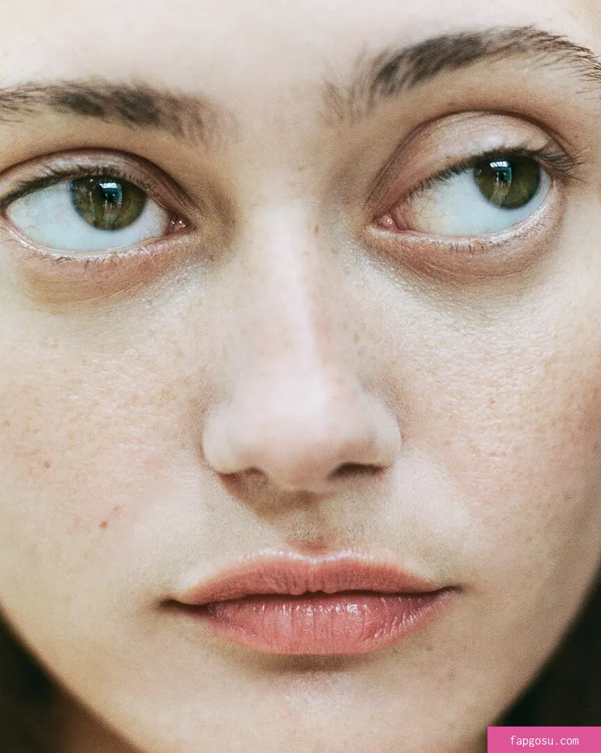 Ella Purnell