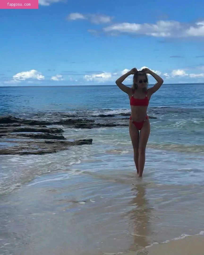 Ella Purnell