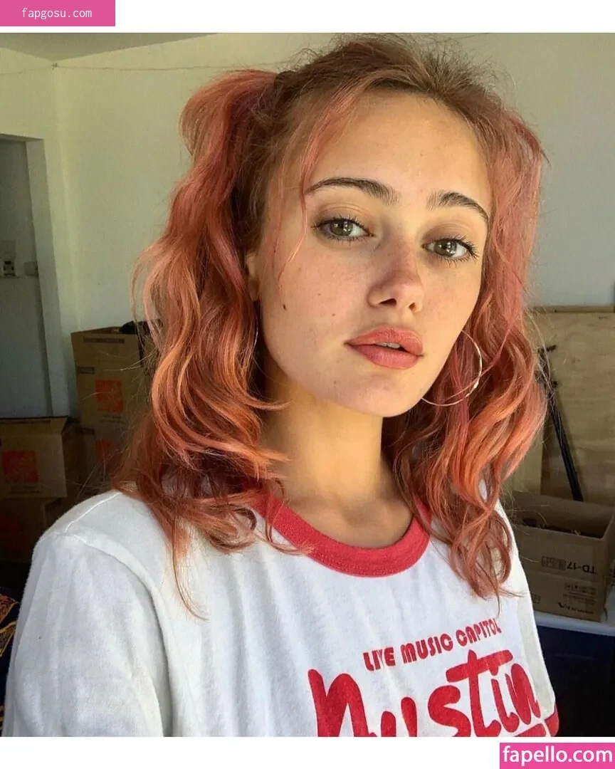Ella Purnell