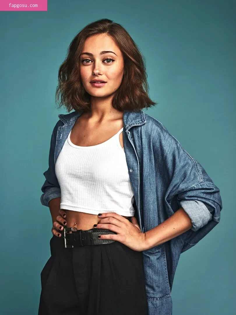 Ella Purnell