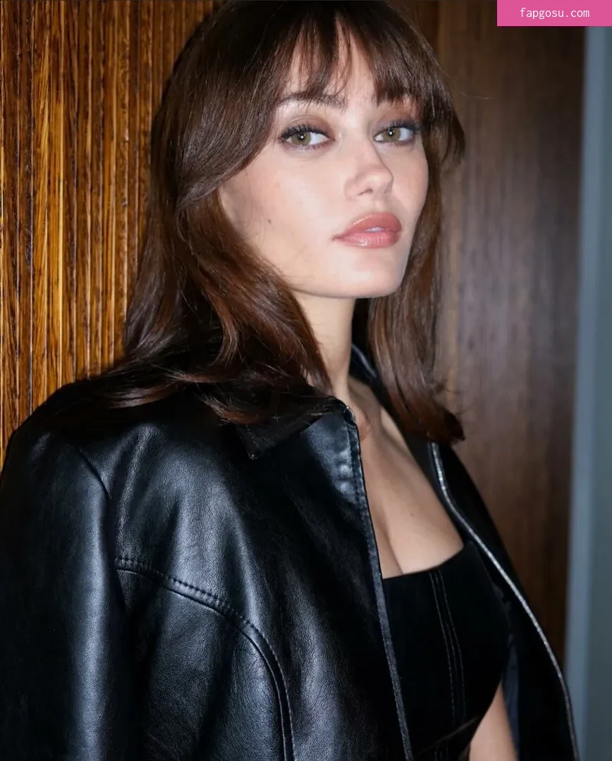 Ella Purnell