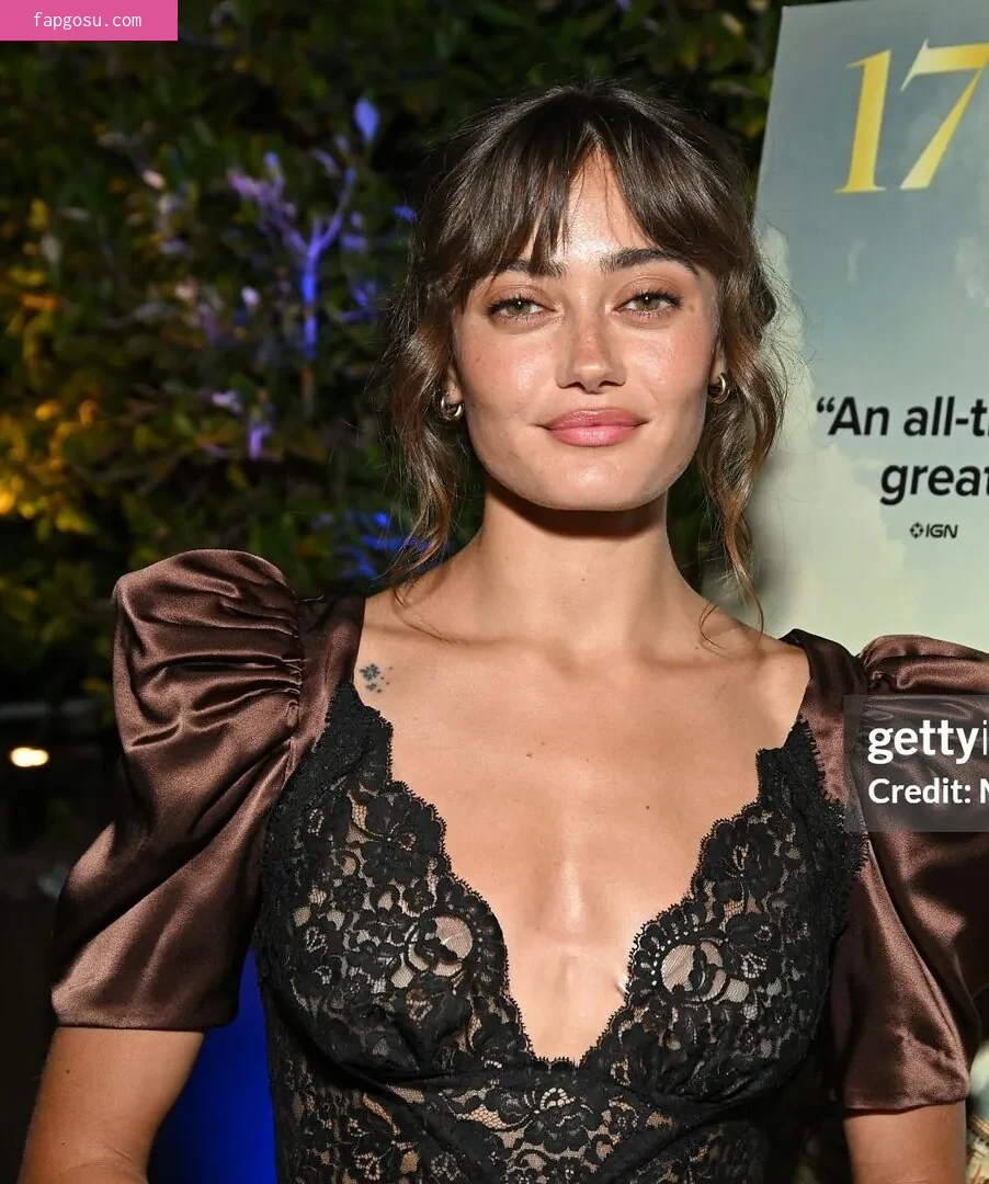 Ella Purnell