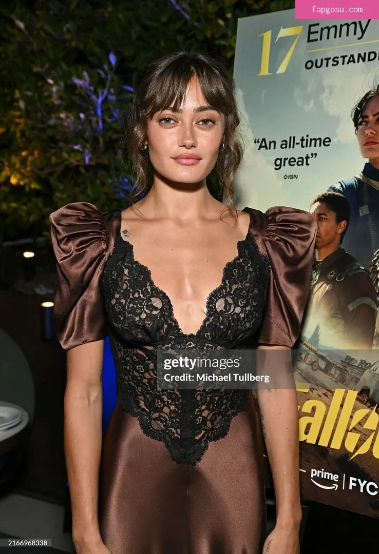 Ella Purnell