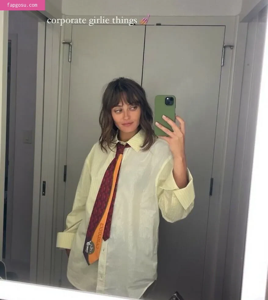 Ella Purnell