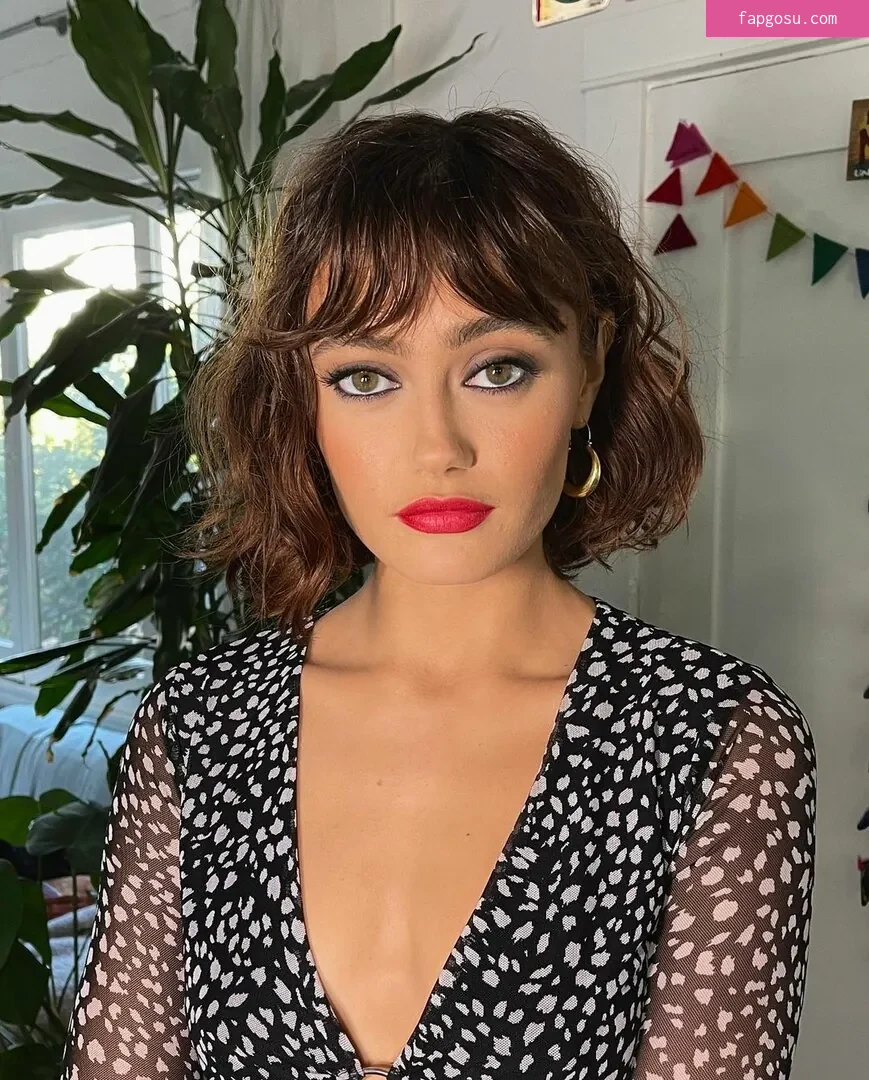 Ella Purnell