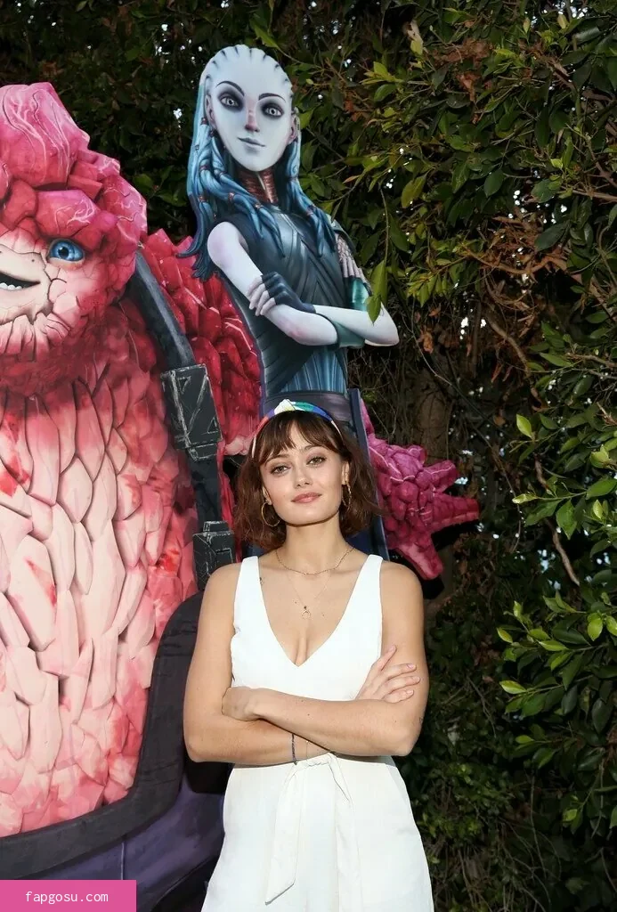 Ella Purnell