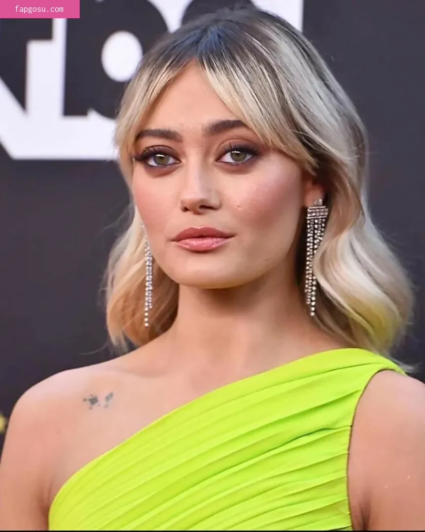 Ella Purnell